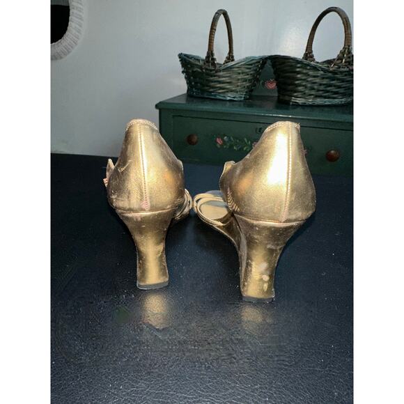 VINTAGE FERRAGAMO GOLD METALLIC LEATHER WEDGE HEELS RHINESTONE BUCKLE 7.5N - Picture 11 of 14